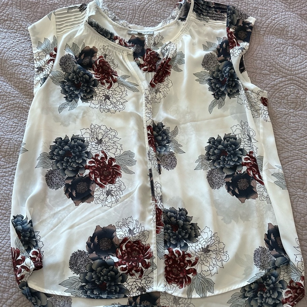 Daniel Rainn White Floral Sleeveless Top with Burgundy & Slate Flowers